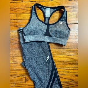Grey Marl & Black scrunch bum tights & bra